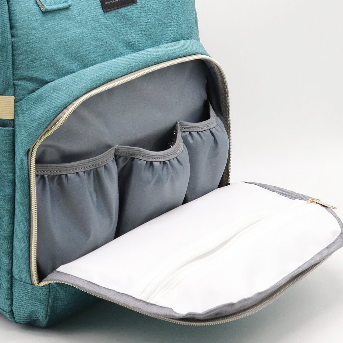 Sac à Dos à Langer Convertible — Couffin Nomade et Moustiquaire